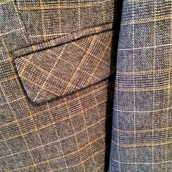 SIGNATURE LARRY LEVINE SUIT JACKET WITH LINING SIZE 6 - Picture 4 of 4